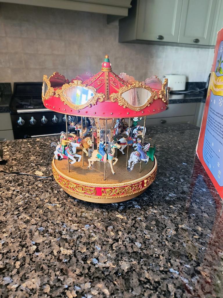 Carrousel voor kerstdorp, Diversen, Kerst, Ophalen of Verzenden, Gebruikt