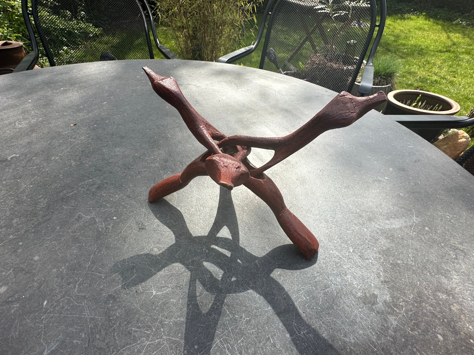Houten cobra-standaard traditioneel handgesneden statief, Antiek en Kunst, Hout, Gesneden, Bruin, India