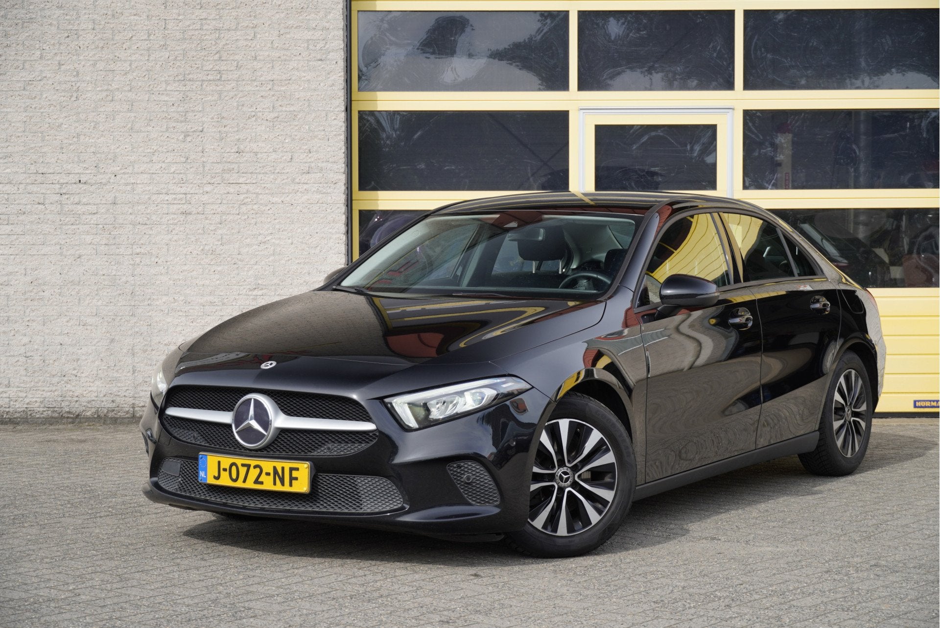 Mercedes-Benz A-Klasse 180 Automaat! Business Solution BJ202, Auto's, Dealer onderhouden, 4 cilinders, Zwart, Origineel Nederlands