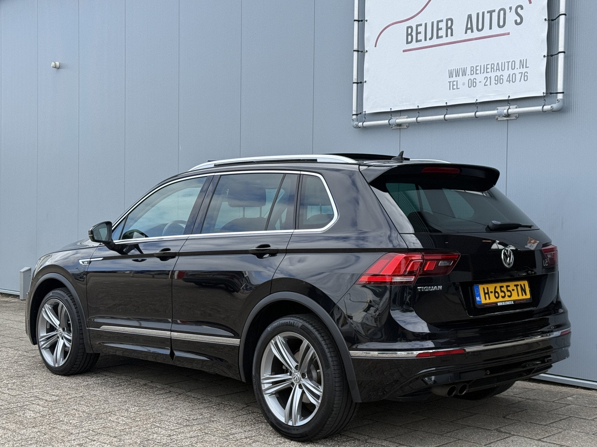 Volkswagen Tiguan 1.4 TSI ACT Connected Series R-Line/Schuif, Voorwielaandrijving, Euro 6, 4 cilinders, 150 pk