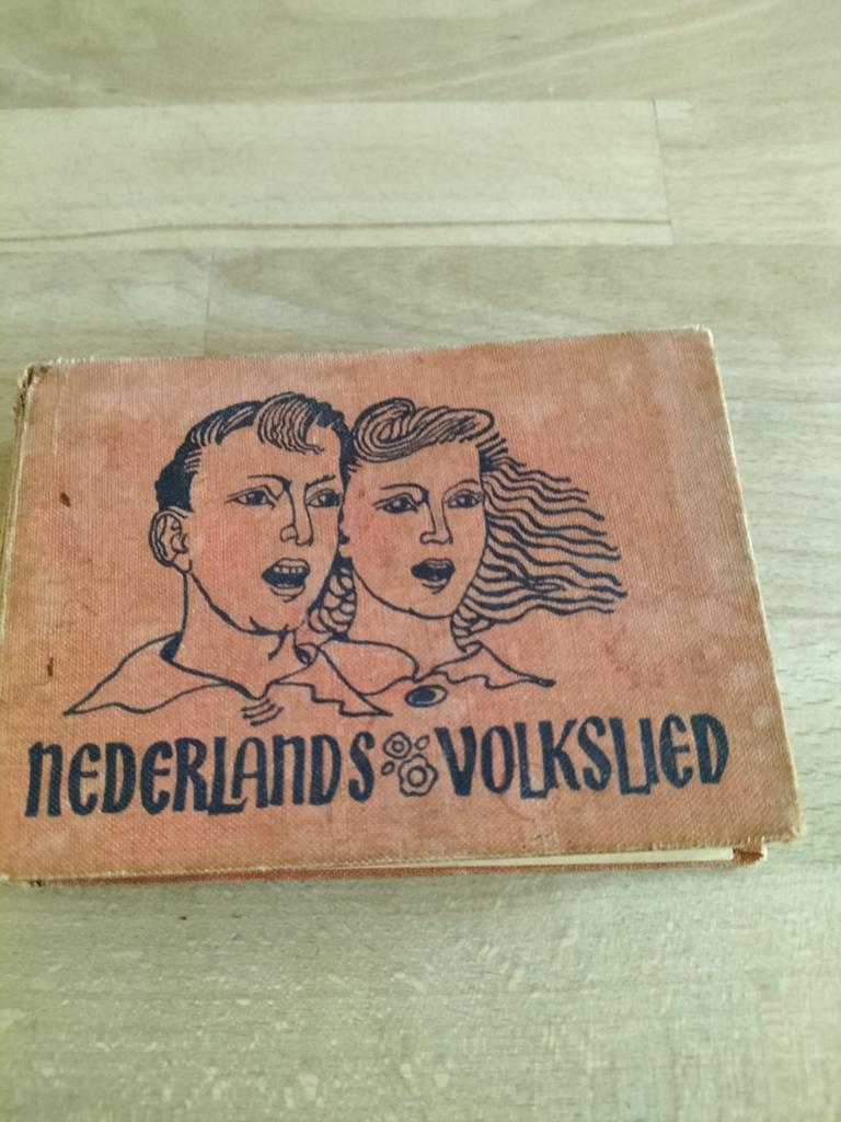 Nederlands Volkslied - Uitgeverij De Toorts 1949, Ophalen of Verzenden, Gelezen