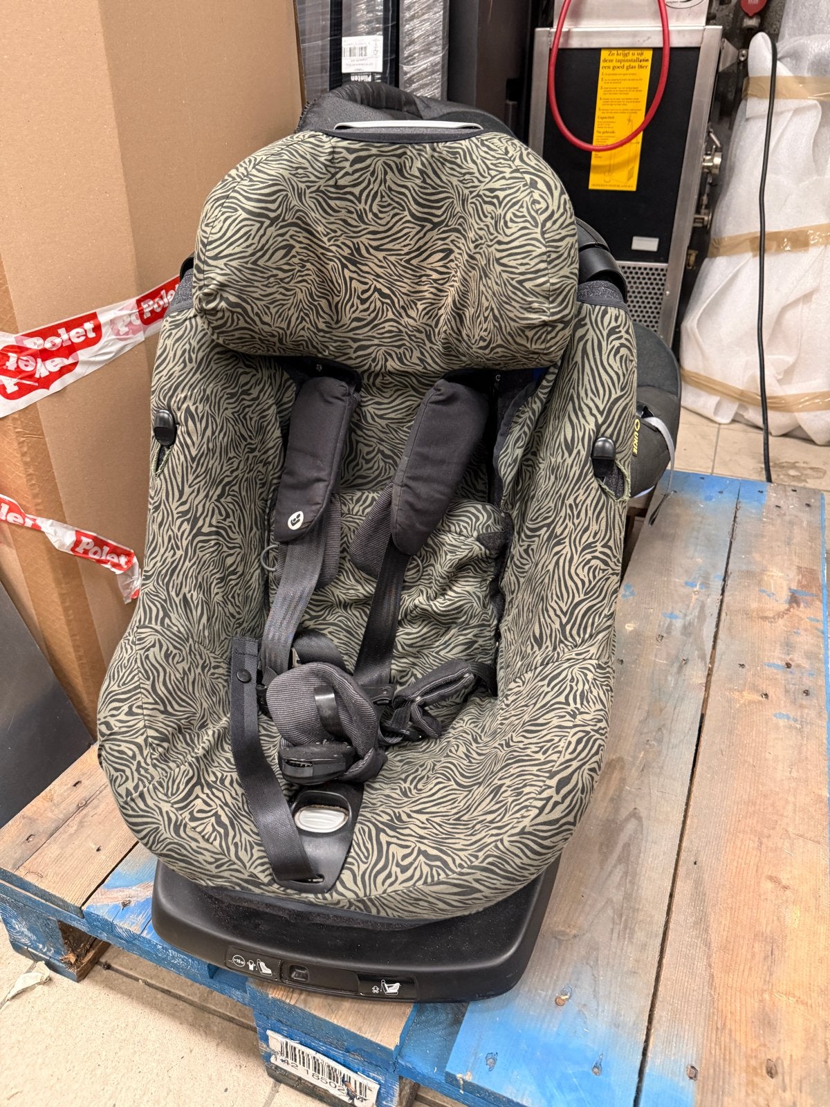 Maxi-Cosi autostoel met zebraprint, Isofix, Gebruikt, 0 t/m 18 kg, Isofix, Maxi-Cosi
