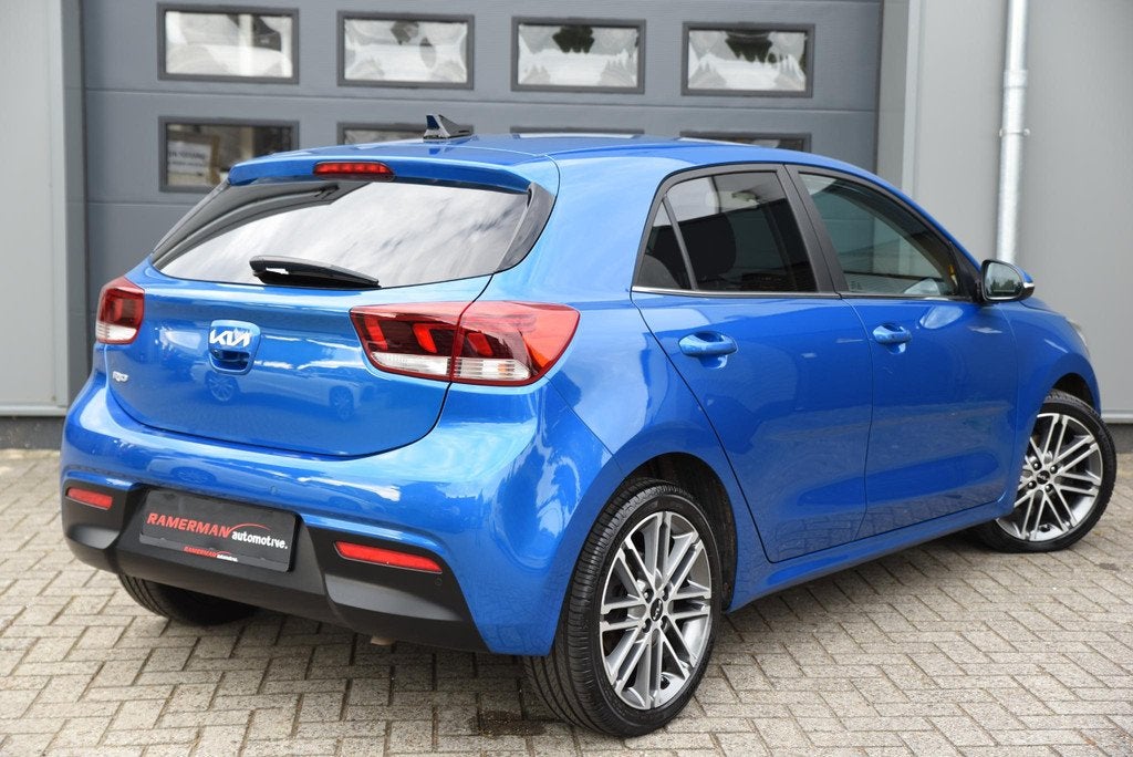 Kia Rio 1.0 TGDI DynamicPlusLine, Auto's, Kia, Voorwielaandrijving, Gebruikt, Euro 6, Blauw