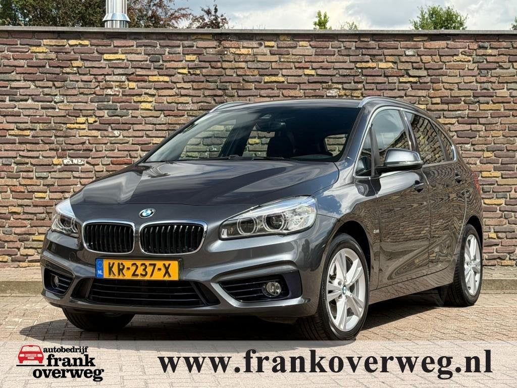 Bmw 2-SERIE 218I Sport Line Automaat Navi Cruise LED, Auto's, Automaat, 136 pk, Gebruikt, Euro 6