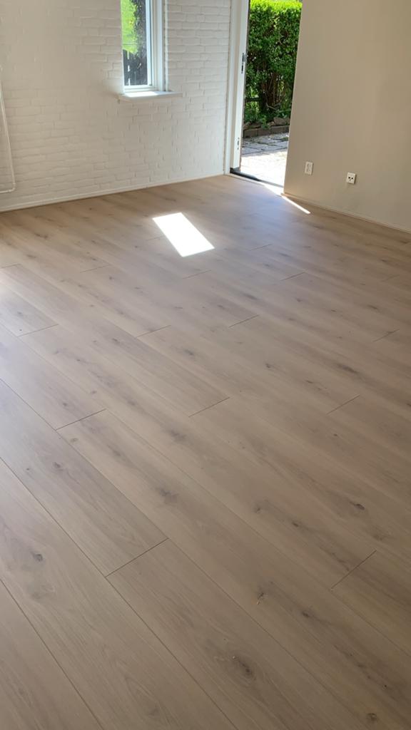 laminaat extra breed en extra lange plank budgetfloorstore, Ophalen, Nieuw, 10 m² of meer, 10 tot 30 cm