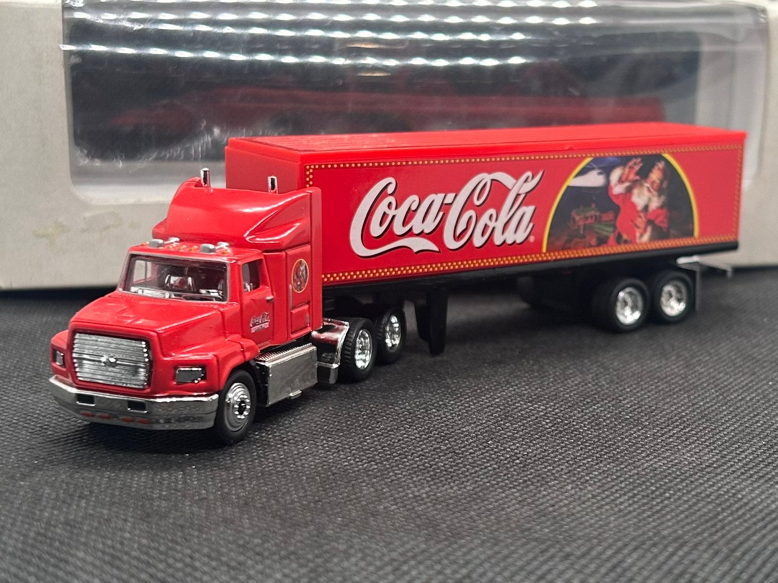 Matchbox Ford Aeromax Coca Cola 1:97 OVP, Ophalen of Verzenden, Zo goed als nieuw, Auto