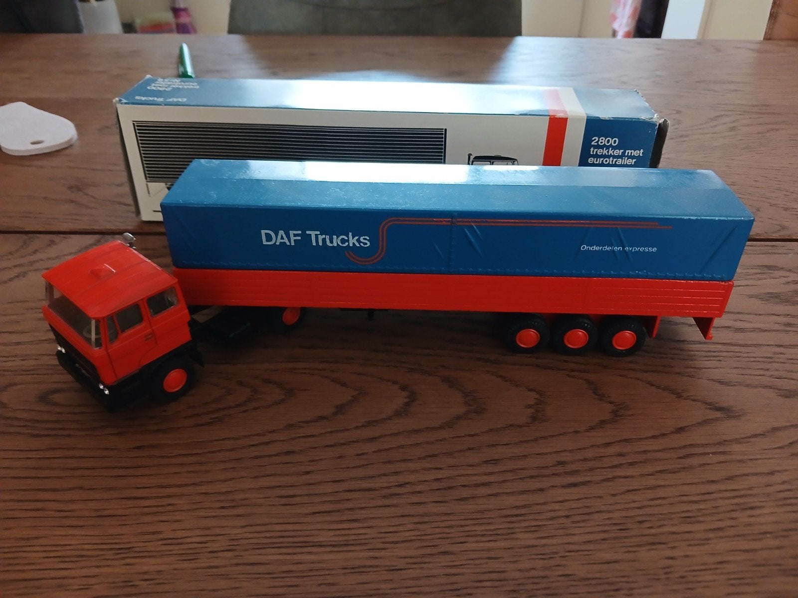 Daf 2800, Ophalen of Verzenden, Zo goed als nieuw, Bus of Vrachtwagen, Lion Toys