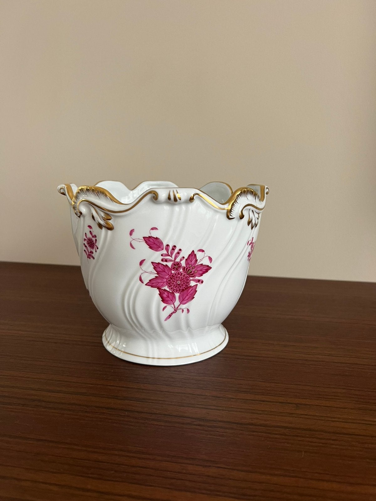 Herend Hungary cachepot bloempot handpainted roze, Ophalen