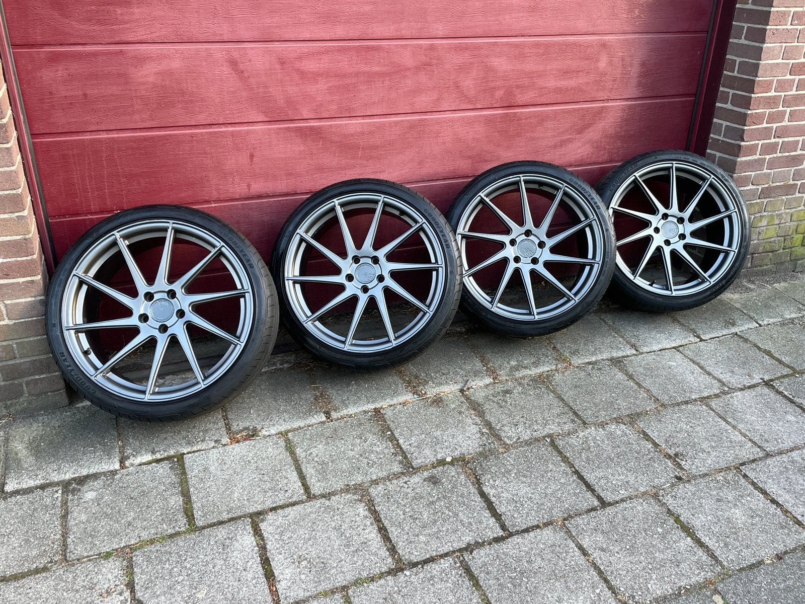 Volvo V40 Avant Garde M621 19 inch velgen Goodyear Eagle F1, Auto-onderdelen, Banden en Velgen, Banden en Velgen, 235 mm, Zomerbanden