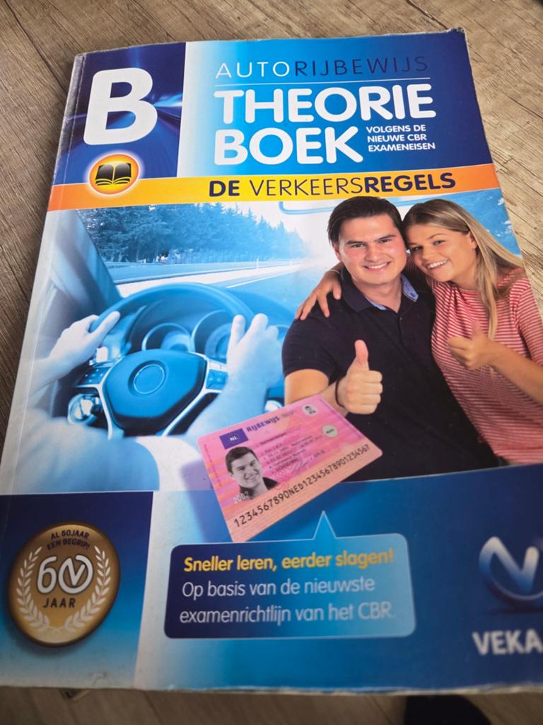 Theorie boek autorijbewijs, Algemeen, Ophalen of Verzenden, Zo goed als nieuw, VekaBest