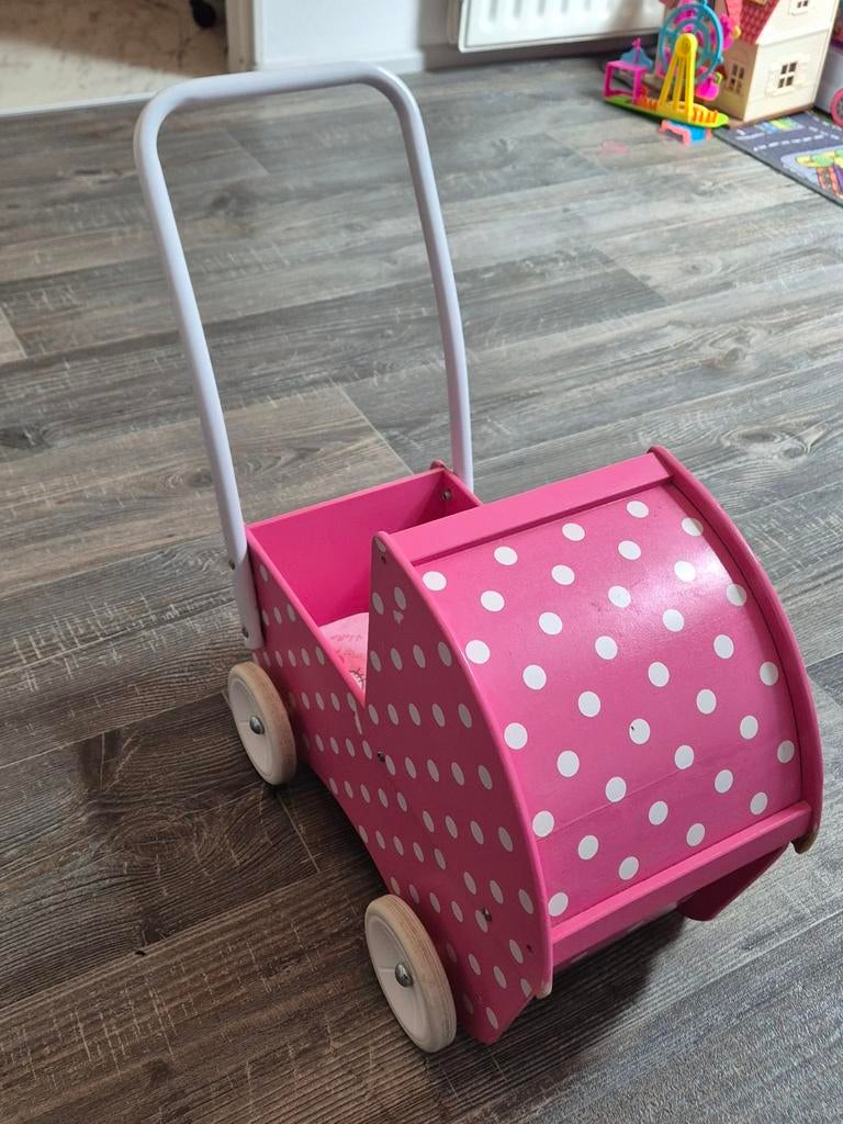 Roze houten poppenwagen met stippen, Ophalen of Verzenden, Gebruikt, Overige typen
