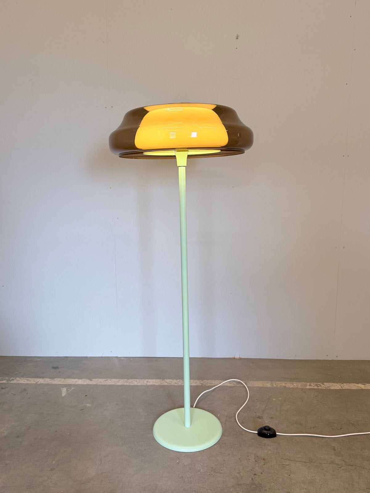 Unieke 70’s vloerlamp – VAUT! Originals FLIP – one of a kind, Ophalen, Hasselterdijk 38E, Zwolle, Nieuw, E27 (groot)