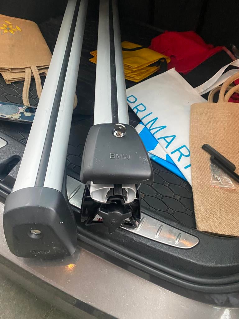 Origineel dakdragers bmw X1 ix1 u11, Auto diversen, Dakdragers, Ophalen of Verzenden, Zo goed als nieuw