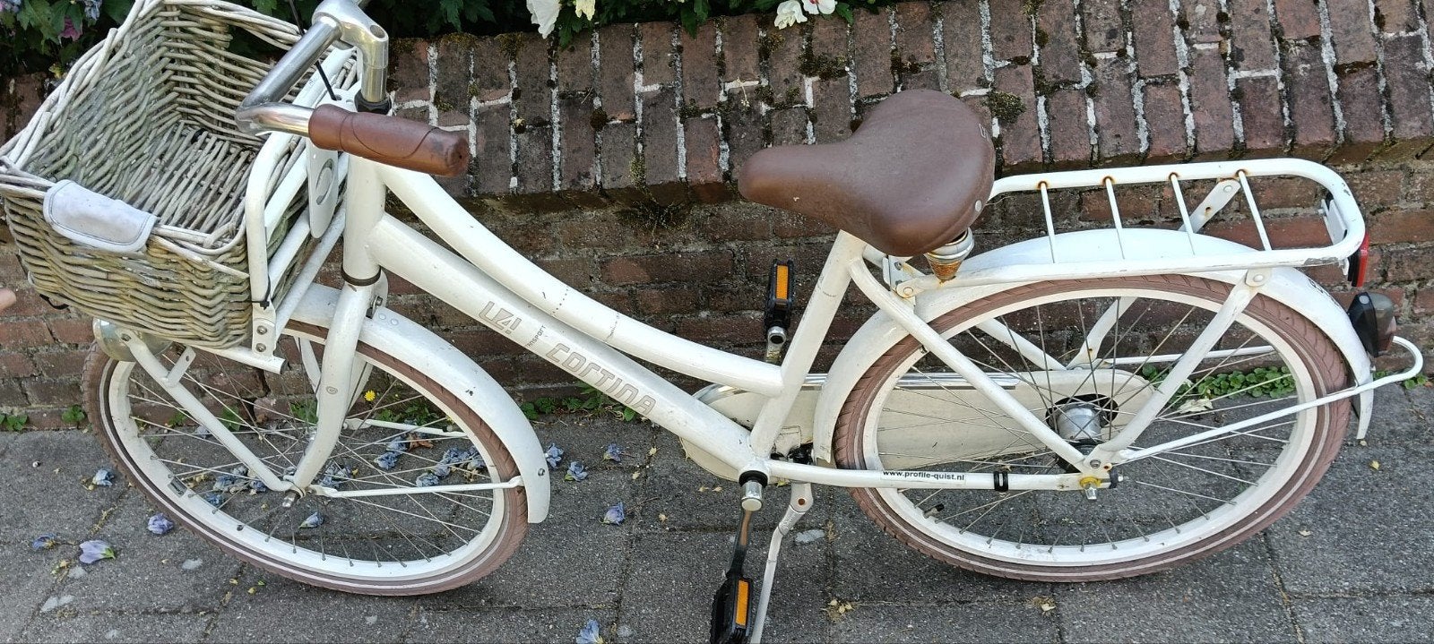 Witte Cortina kinderfiets met mand, Fietsen en Brommers, Fietsen | Dames | Damesfietsen, Terugtraprem, 50 tot 53 cm, Ophalen, Overige merken