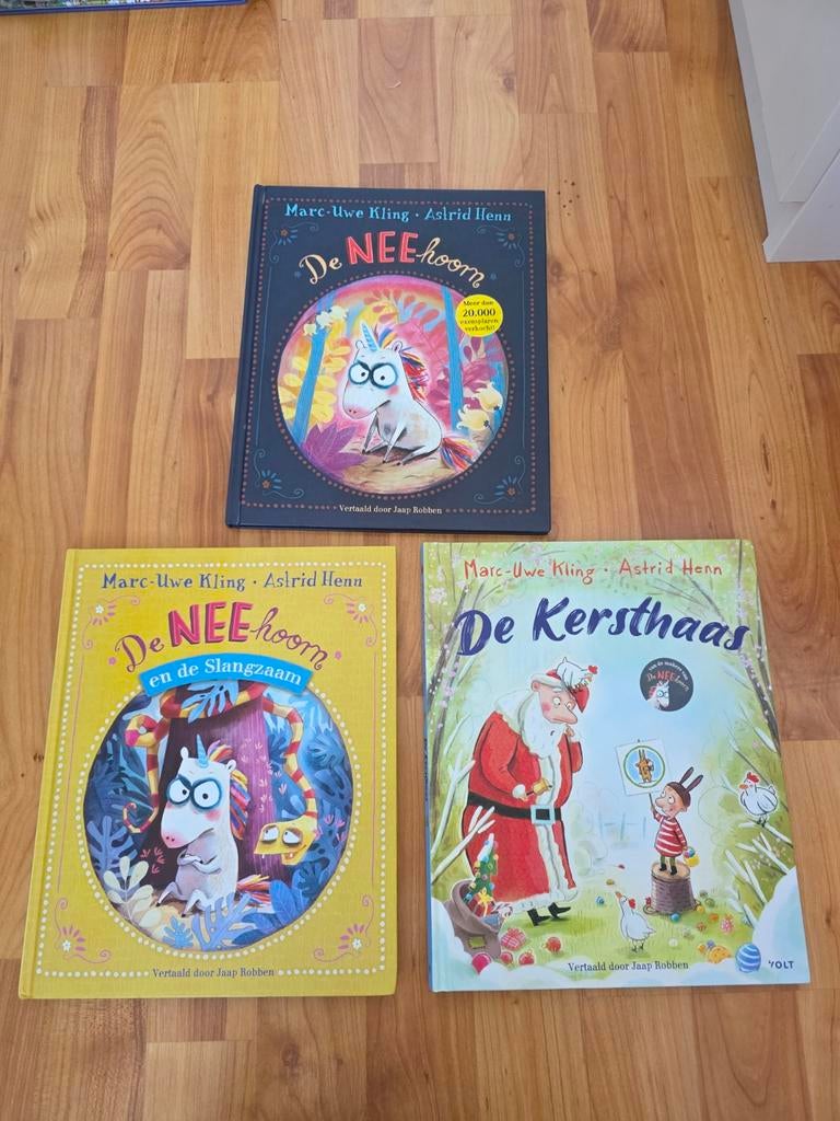 Neehoorn en kersthaas boeken Marc Uwe Kling, Ophalen of Verzenden, Zo goed als nieuw