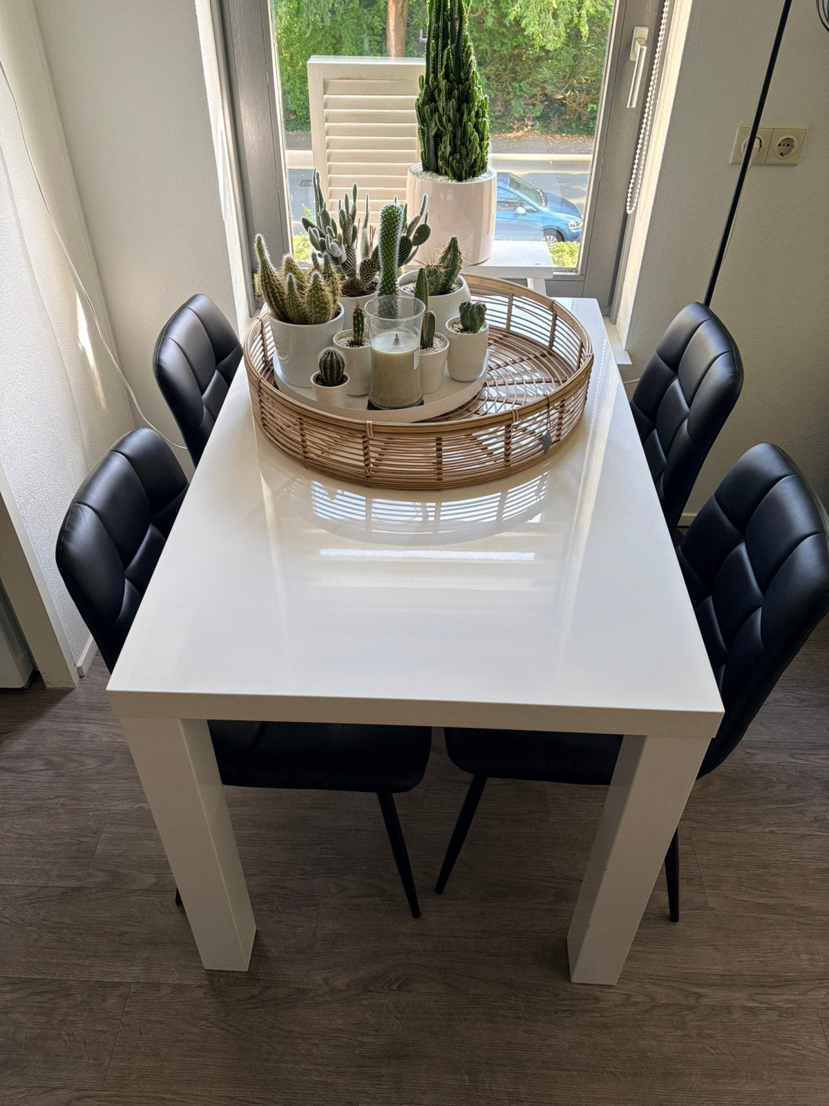 Te Koop hoogglans witte eettafel 120/75, Huis en Inrichting, Ophalen, Gebruikt, 100 tot 150 cm, Hoogglans wit