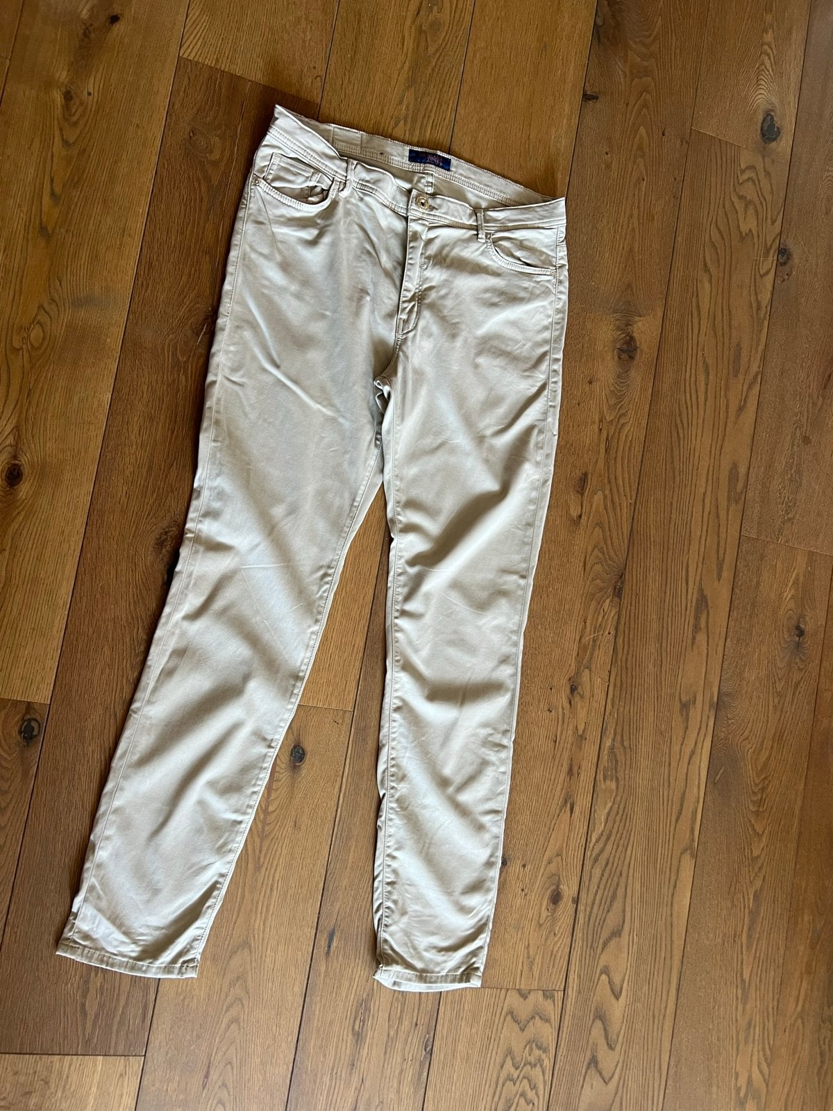 Trussardi Jeans dames  - Maat W33 ( maat 44), Kleding | Dames, Overige kleuren, Maat 42/44 (L), Ophalen of Verzenden, Zo goed als nieuw