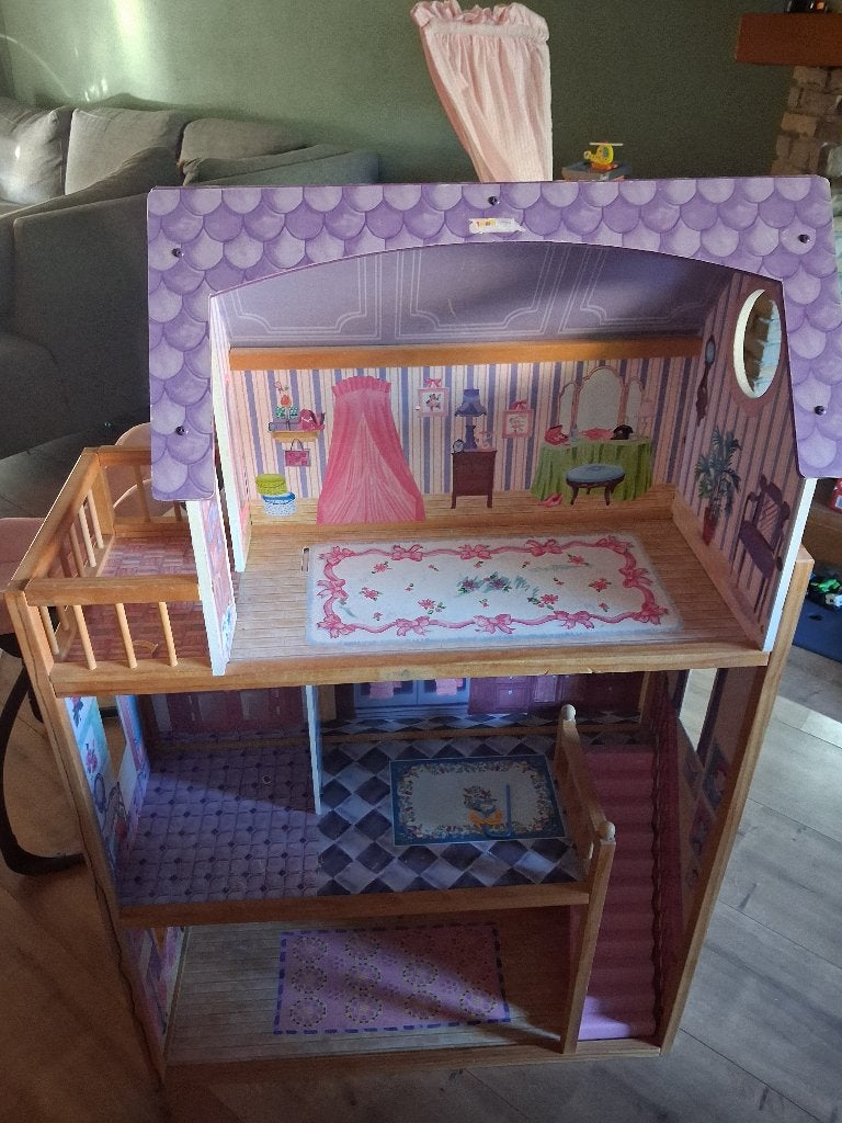 Babybed en poppenhuis, Verzamelen, Ophalen, Gebruikt, Poppenhuis