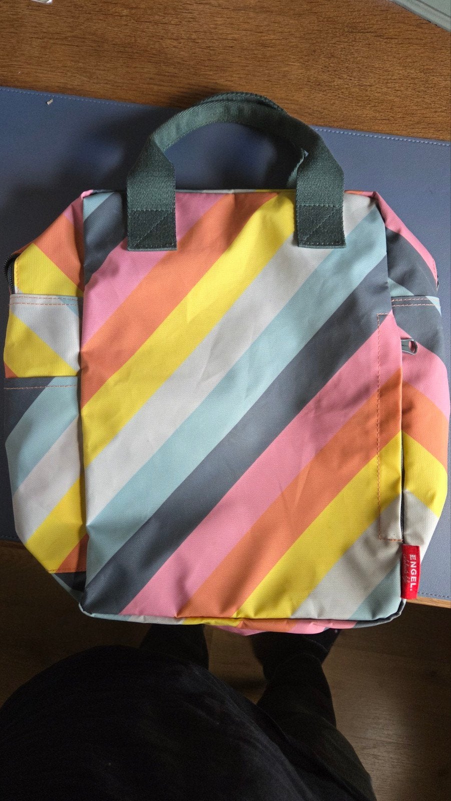 Engel. rugzak met kleurrijke strepen. regenboog, Overige merken, Gebruikt, 25 tot 40 cm, Ophalen of Verzenden