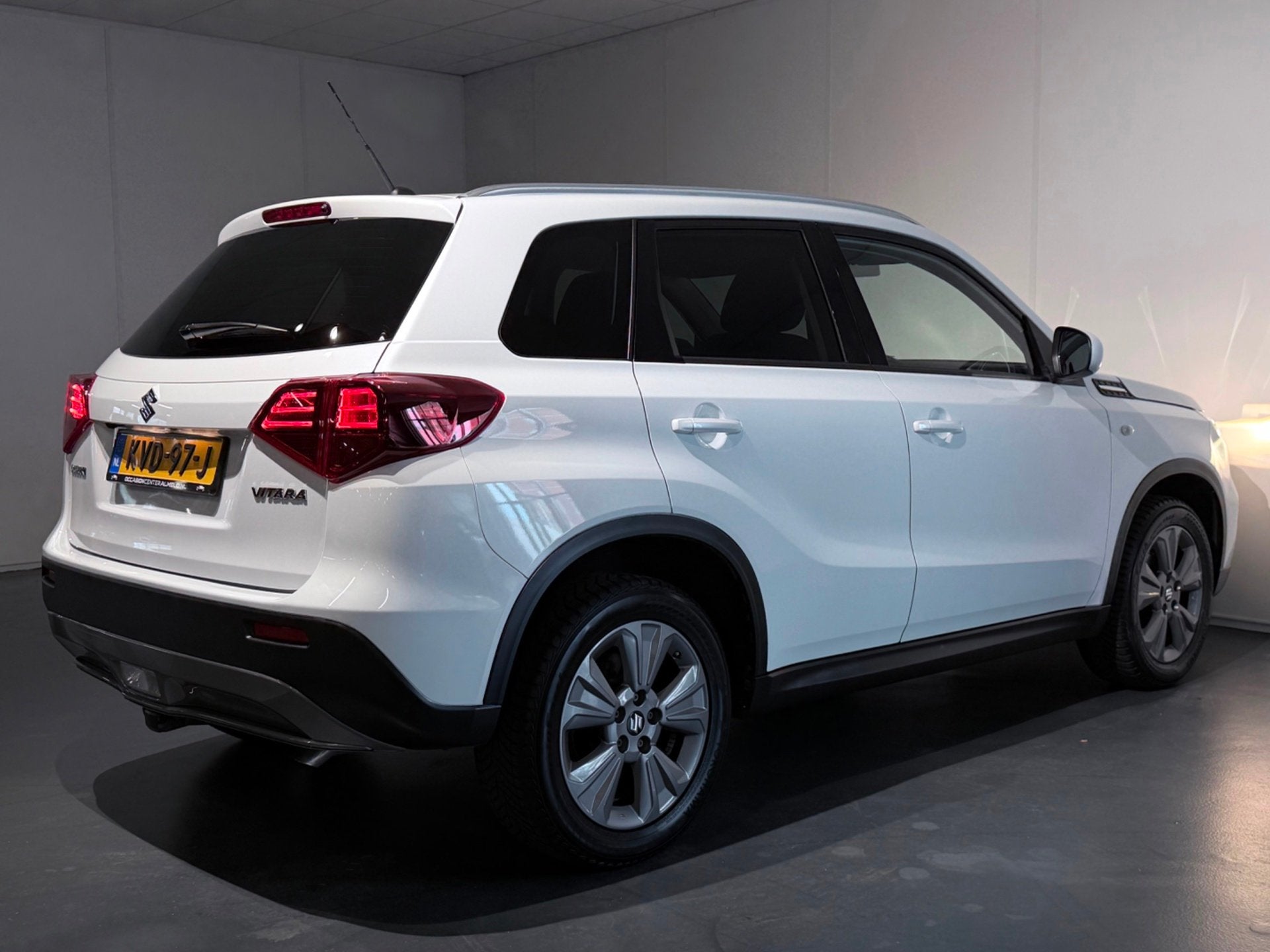 Suzuki Vitara 1.4 Boosterjet Select /Clima/Cruise/Camera/Car, Voorwielaandrijving, Dealer onderhouden, Stof, Gebruikt