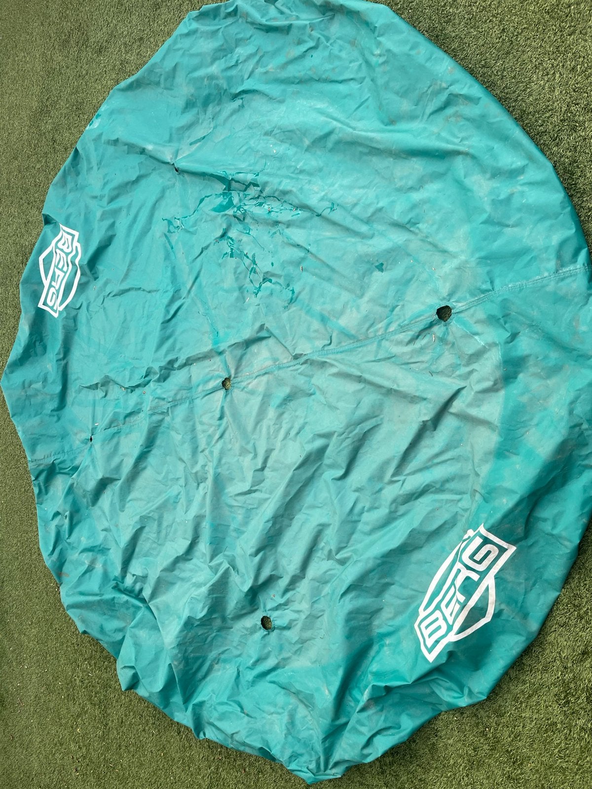 Beschermhoes voor ronde trampoline 270 cm van het merk Berg, Kinderen en Baby's, Speelgoed | Buiten | Trampolines, Ophalen, Gebruikt