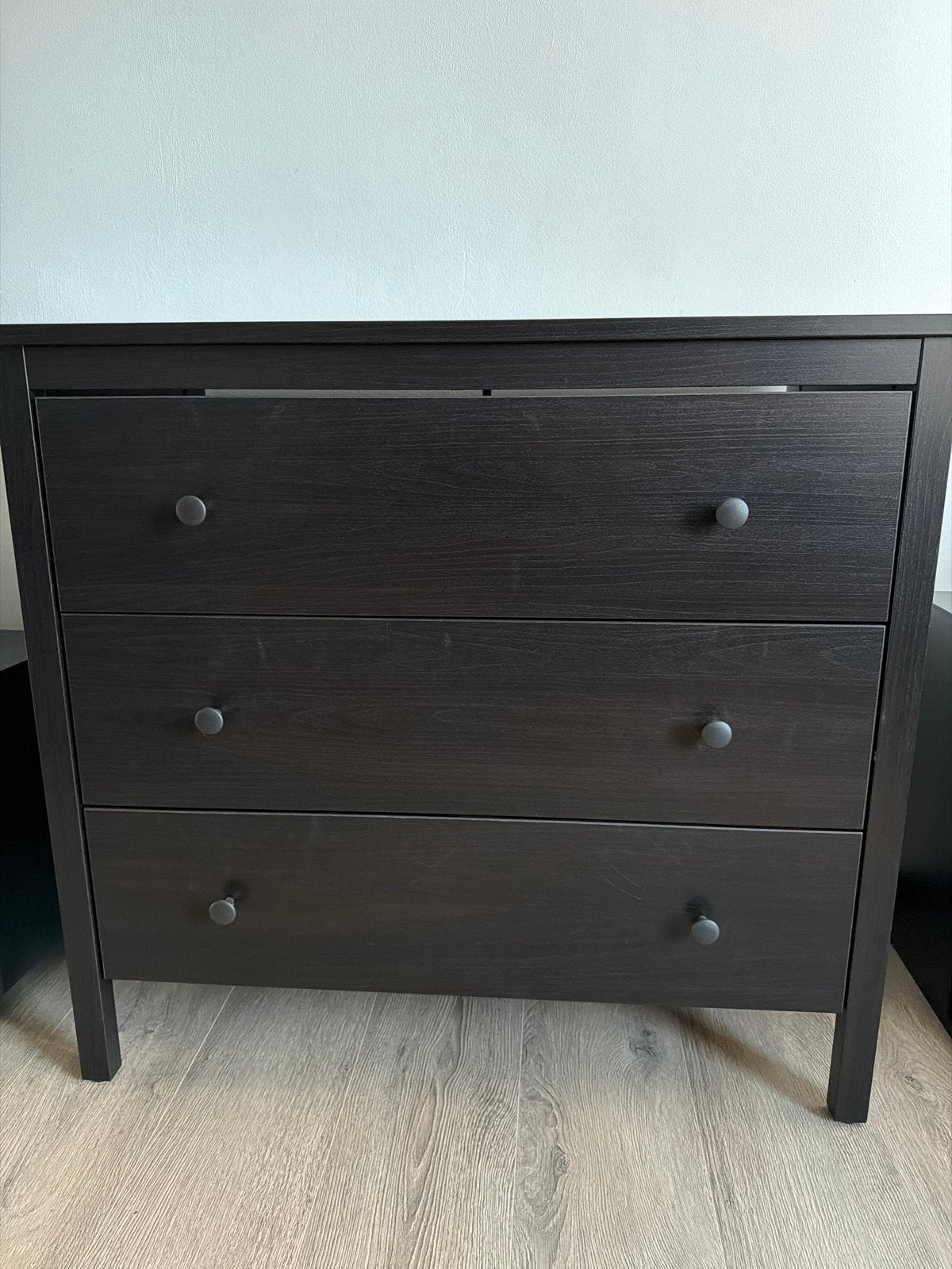 IKEA Koppang ladekast met 3 lades - Donkerbruin, Ophalen, Gebruikt, 100 tot 150 cm, 50 tot 100 cm