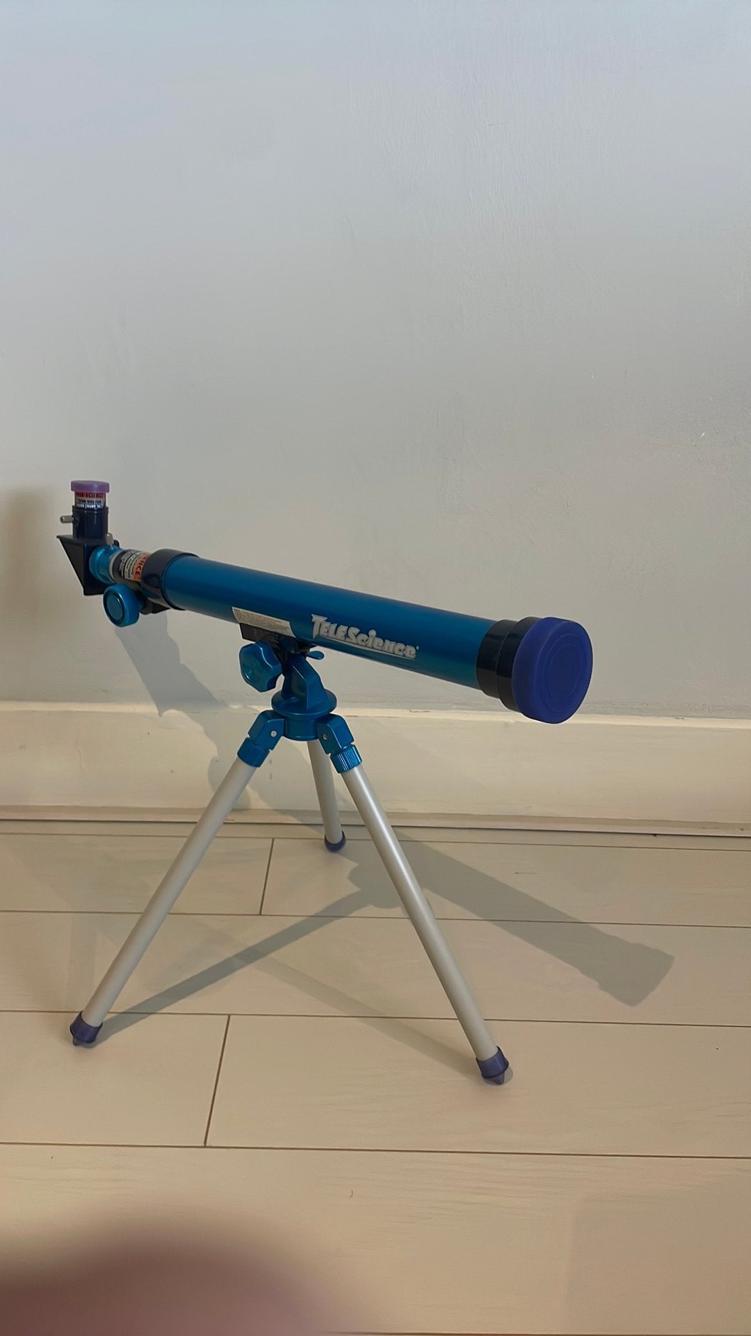 Kinder telescoop, Lenzentelescoop (refractor), Met statief, Ophalen of Verzenden, Zo goed als nieuw