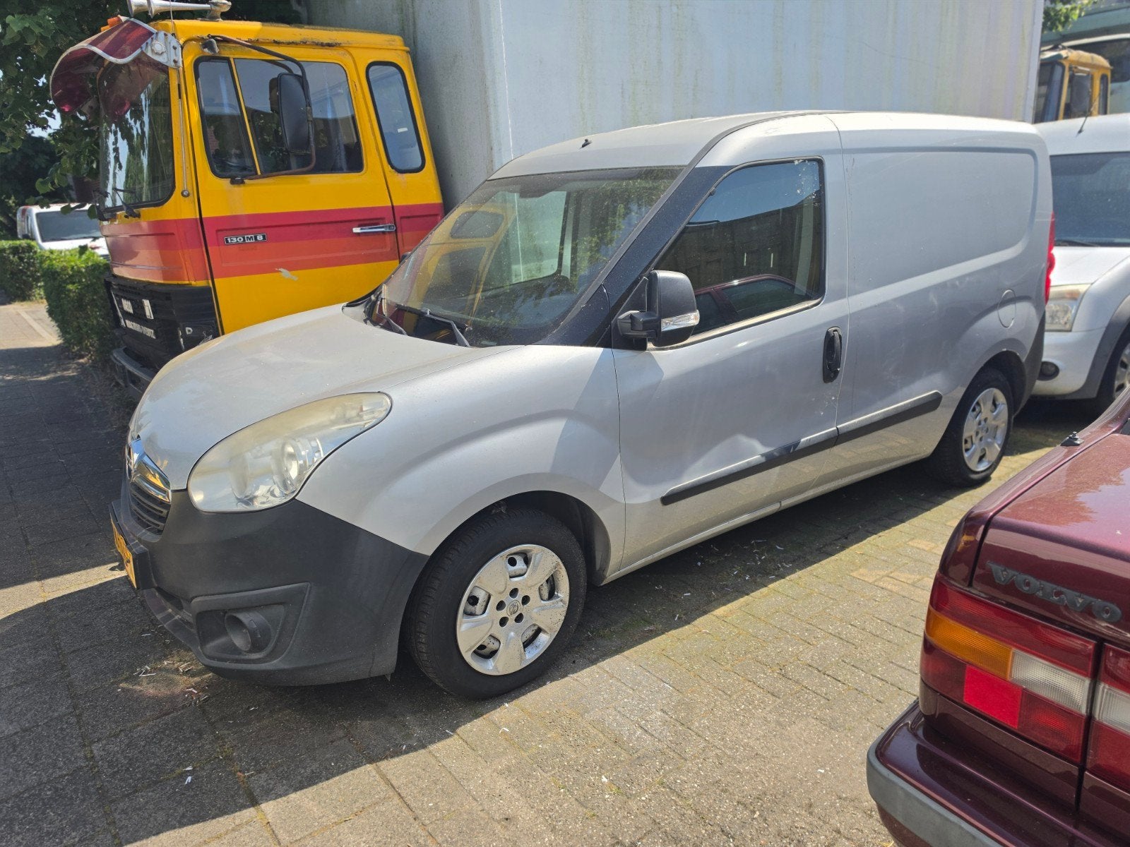 4 kleine bestelwagens / export, Auto's, Bestelauto's, Particulier, Ophalen