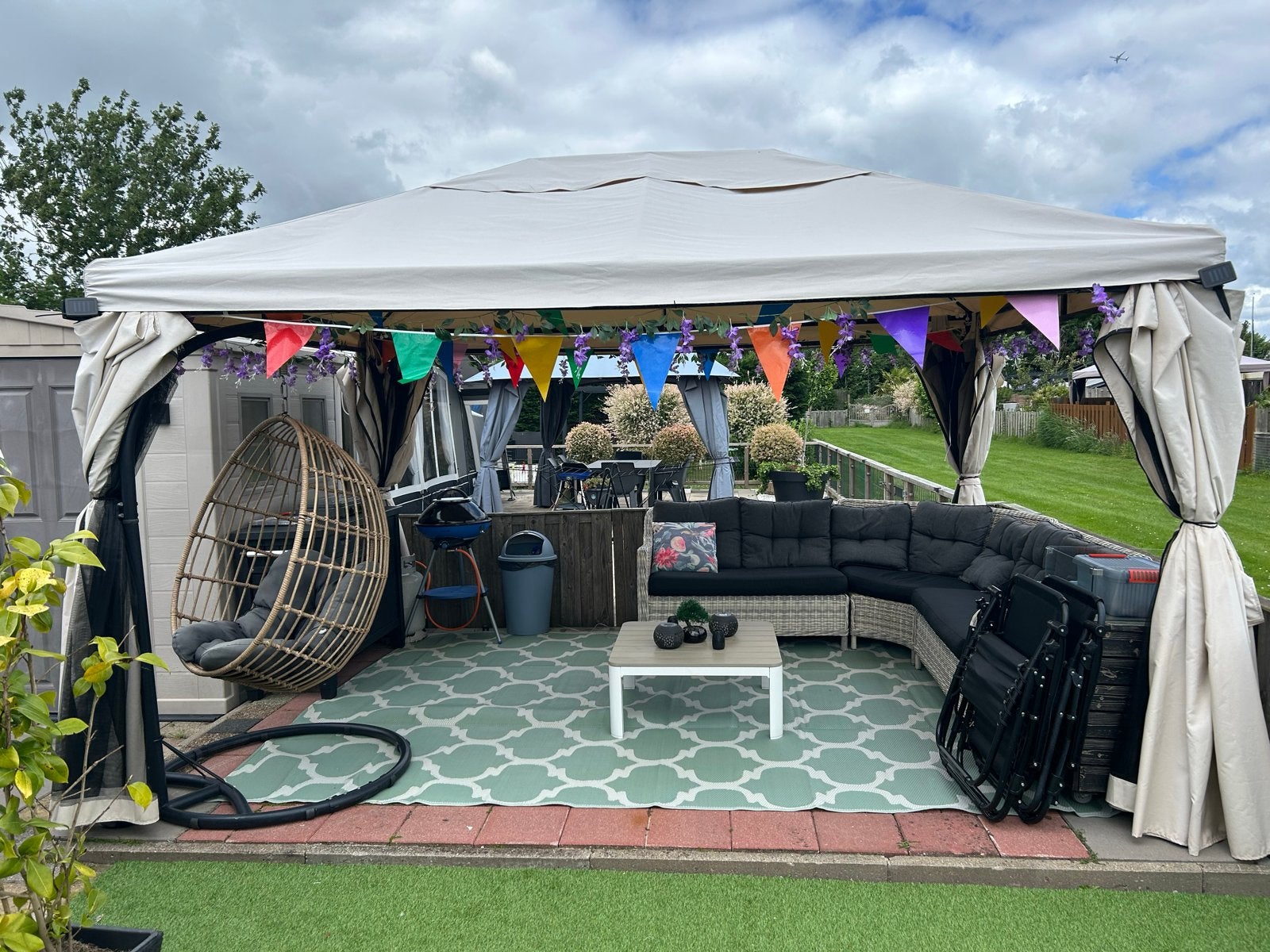 Partytent 4x3m met zijdoeken, horrengaas en verlichting, Ophalen, Gebruikt, Partytent, Minder dan 4 meter
