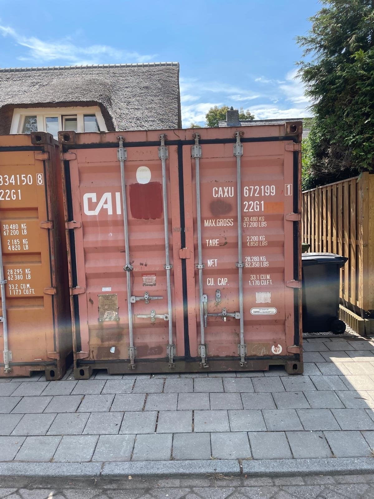 Robuuste CAI zeecontainer - Ideaal voor opslag, Ophalen of Verzenden