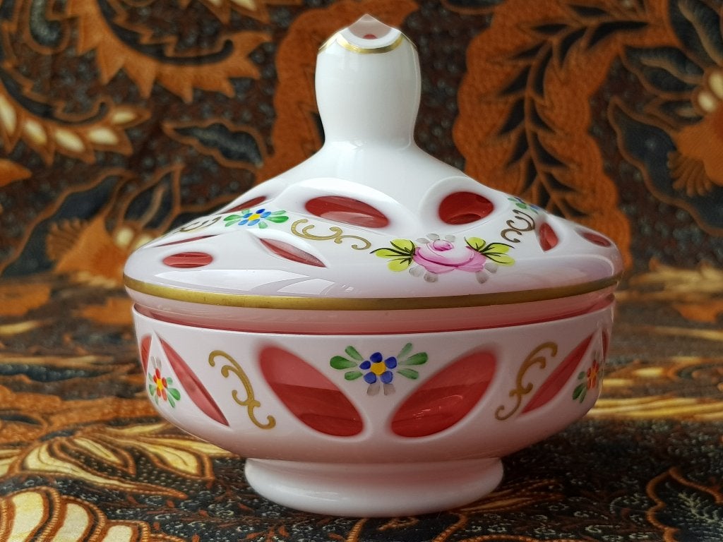 Prachtig origineel antiek doosje van Boheems glas 10 cm., Antiek en Kunst, Antiek | Glas en Kristal, Ophalen of Verzenden
