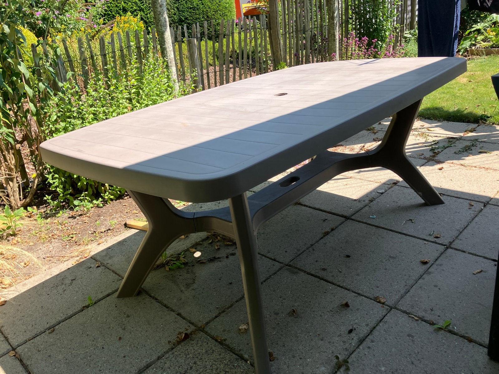 Tuintafel rechthoekig, grijs kunststof, Ophalen, Gebruikt, Rechthoekig, Kunststof