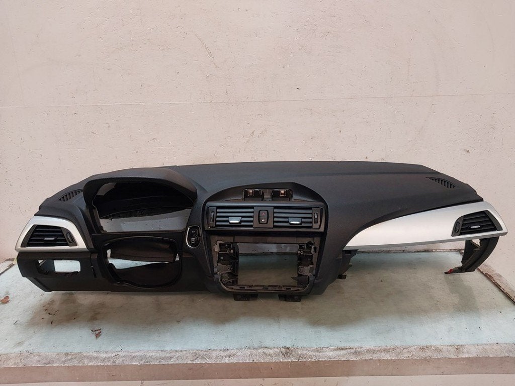 Airbag Set + Dashboard BMW 1 serie (F20) 2012 72117259388, Gebruikt, Petuelring 130, München 80809, , Duitsland, BMW, Bayerische Motoren Werke AG
