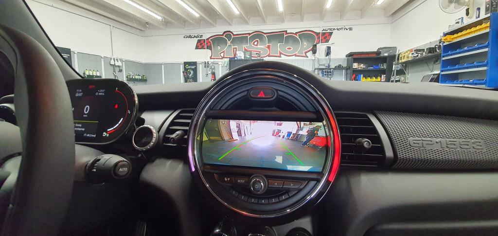 Mini Cooper achteruitrijcamera met inbouw iDRIVE NBT EVO, Niet ingevuld, Niet ingevuld, Nieuw, Ophalen of Verzenden