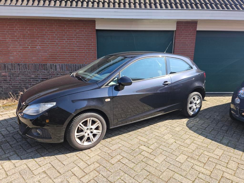 Seat Ibiza 1.4 2e eigenaar/ 14 maand apk/ nieuwe motor!!, Auto's, Voorwielaandrijving, 40 €/maand, 4 cilinders, Origineel Nederlands