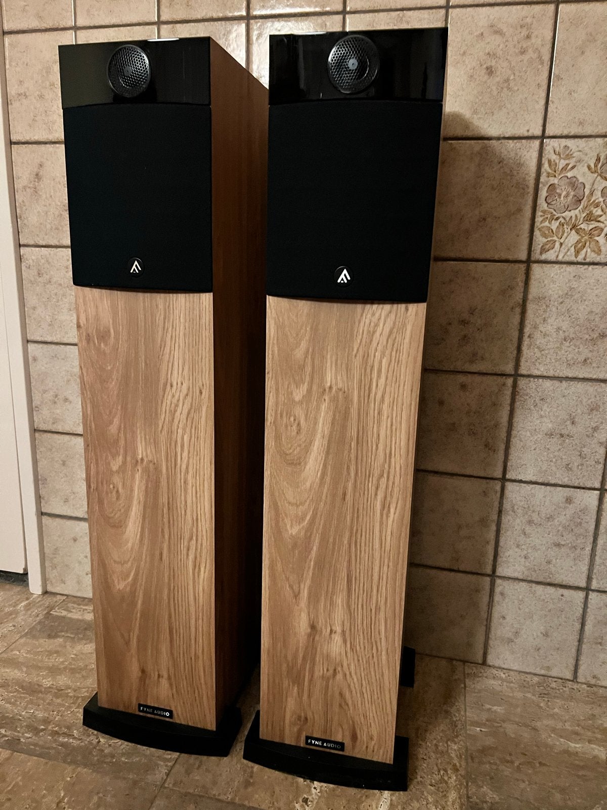 Fyne Audio F302 Vloerstaande Luidsprekers - Topgeluid, Audio, Tv en Foto, Luidsprekers, Vloerstaande luidspreker, Zo goed als nieuw