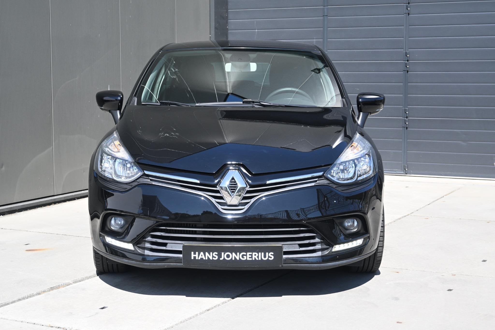 Renault Clio TCe 90 Limited | NAVI | CRUISE CONTROL | CLIMAT, Voorwielaandrijving, 898 cc, Stof, Gebruikt