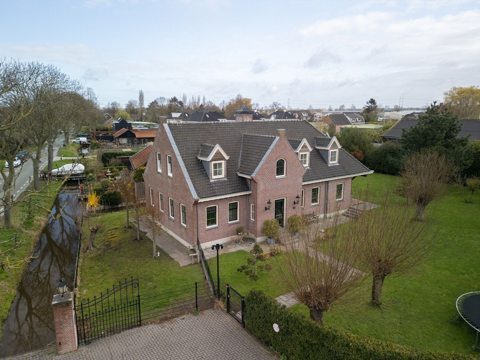 Schoonmaakster gezocht, Diensten en Vakmensen, Huishoudelijke hulp, Schoonmaken