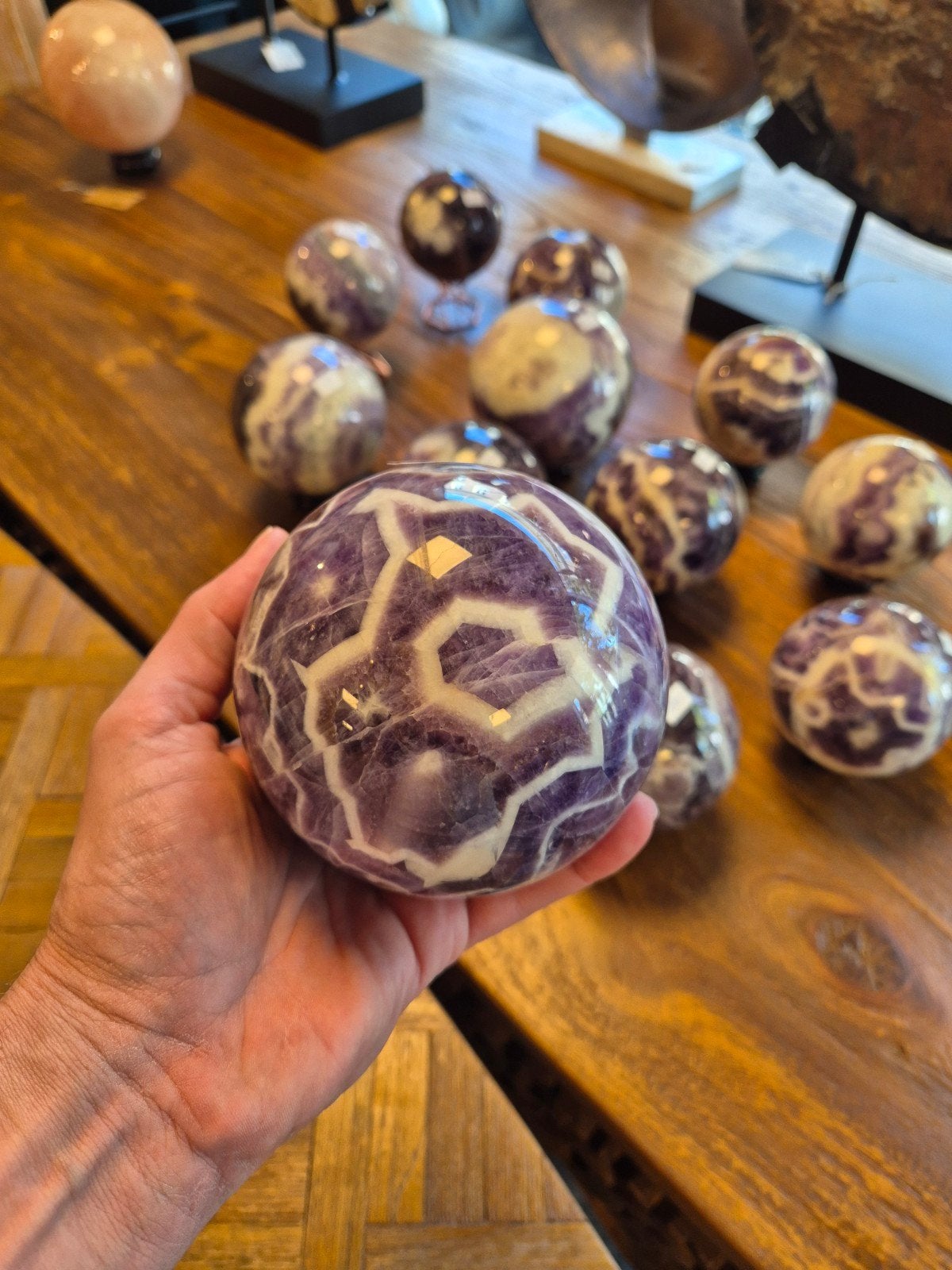 Chevron amethist bol sphere 11 cm, Ophalen of Verzenden