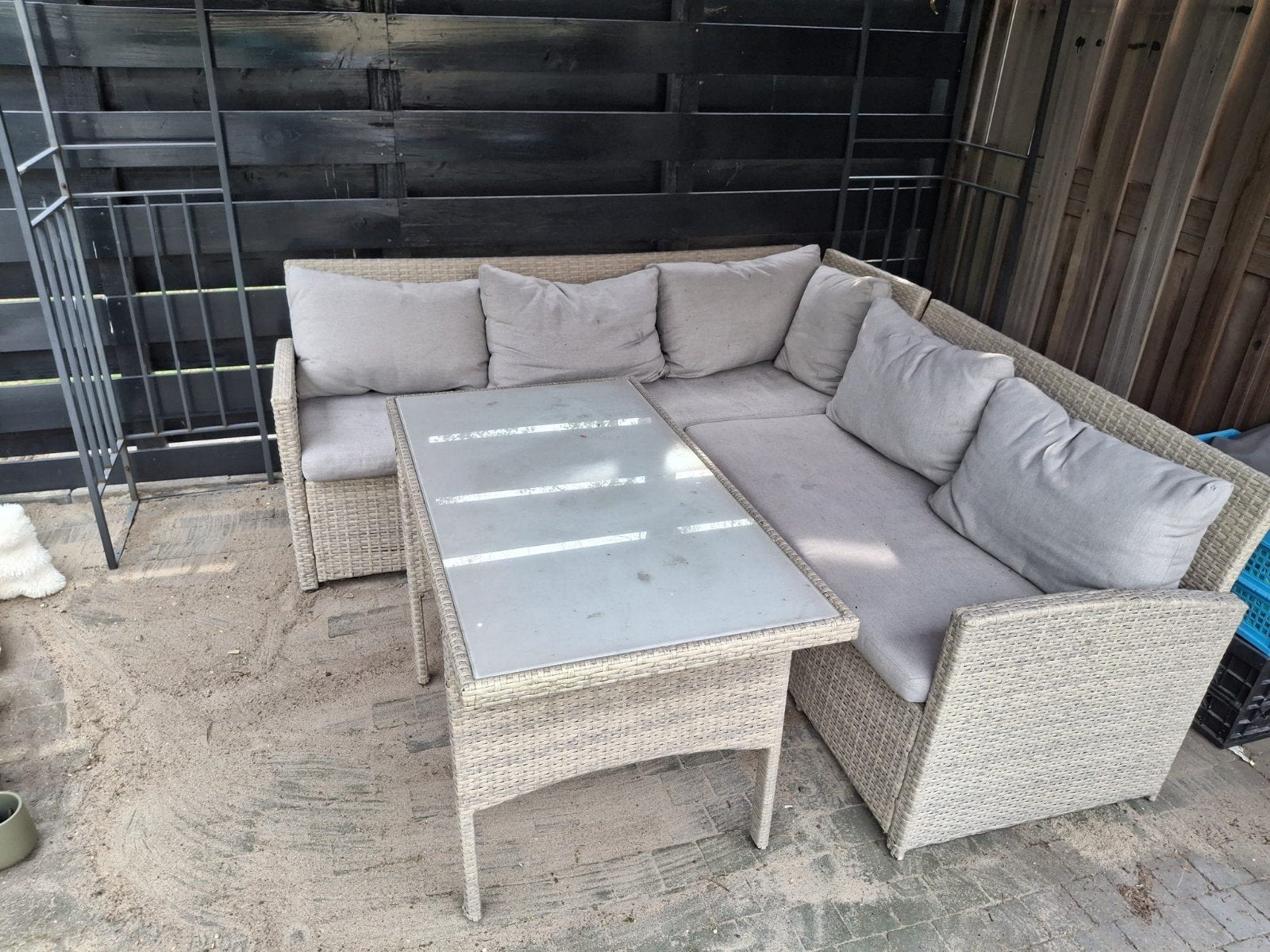 Tuinset - Hoekbank met tafel (reparatie nodig), Tuin en Terras, Ophalen, 4 zitplaatsen, Gebruikt, Wicker
