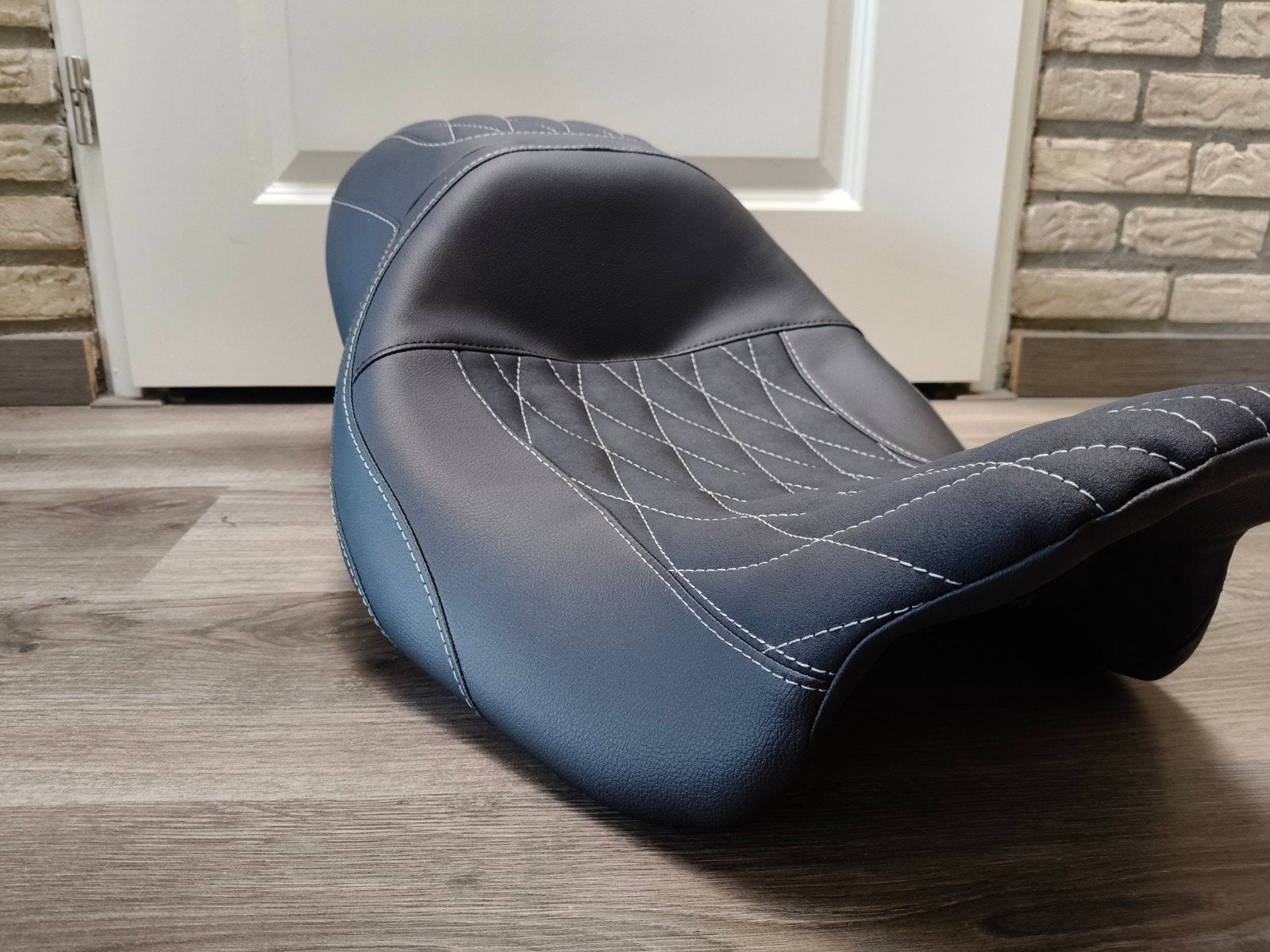 Custom zadel Harley Davidson Touring 2008-, Info@rwcustomseating.nl, Nijverdal, Nieuw, Ophalen of Verzenden