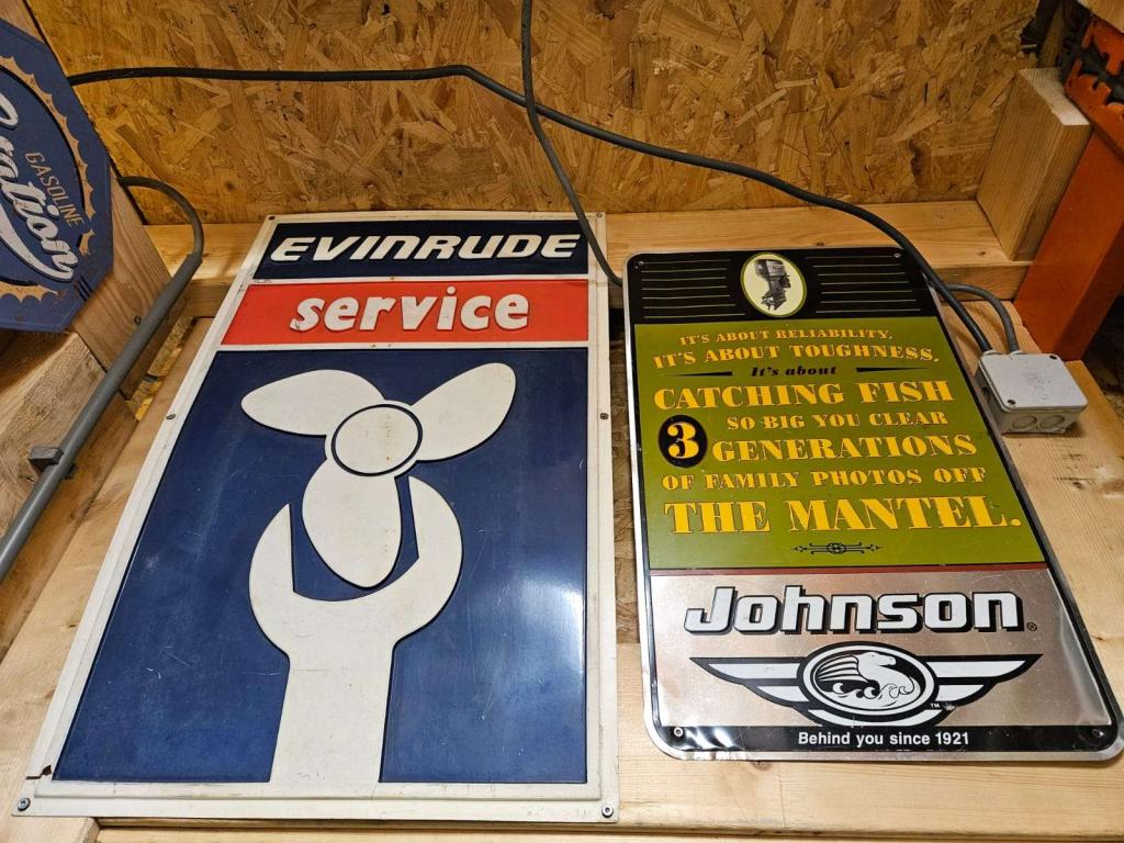 Collectie klassieke Johnson Evinrude verzamelitems, Niet ingevuld, Gebruikt, Overige typen, Niet ingevuld