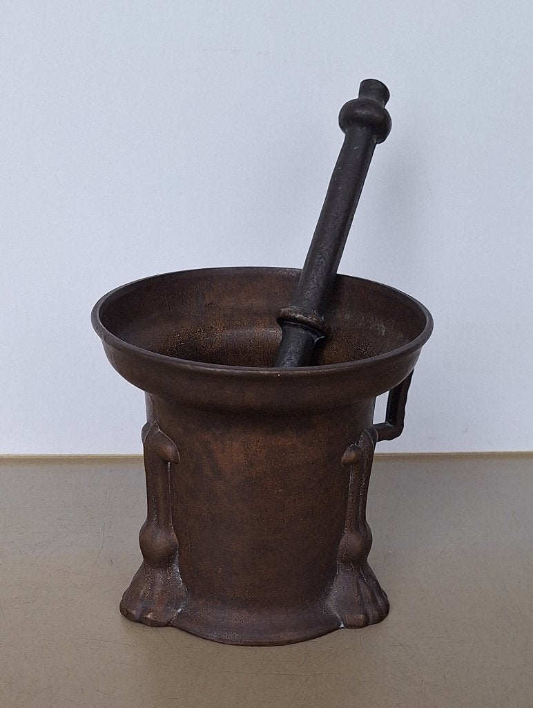 oude antieke vijzel mortier ca. 14x14,5cm stamper l= 25cm, Antiek en Kunst, Ophalen of Verzenden