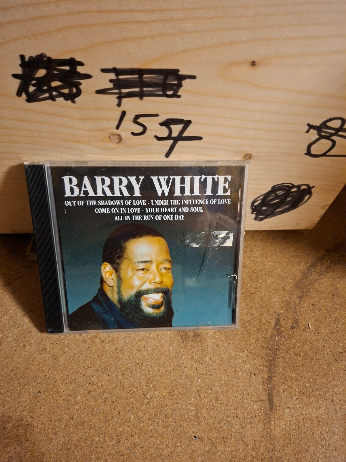 Barry White CD - Out of the Shadows of Love, Ophalen of Verzenden, Gebruikt, Album, Inclusief doosje