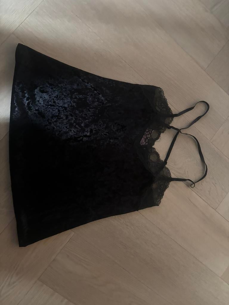Top Hunkemoller, Zwart, Ophalen of Verzenden, Zo goed als nieuw, Zonder mouw