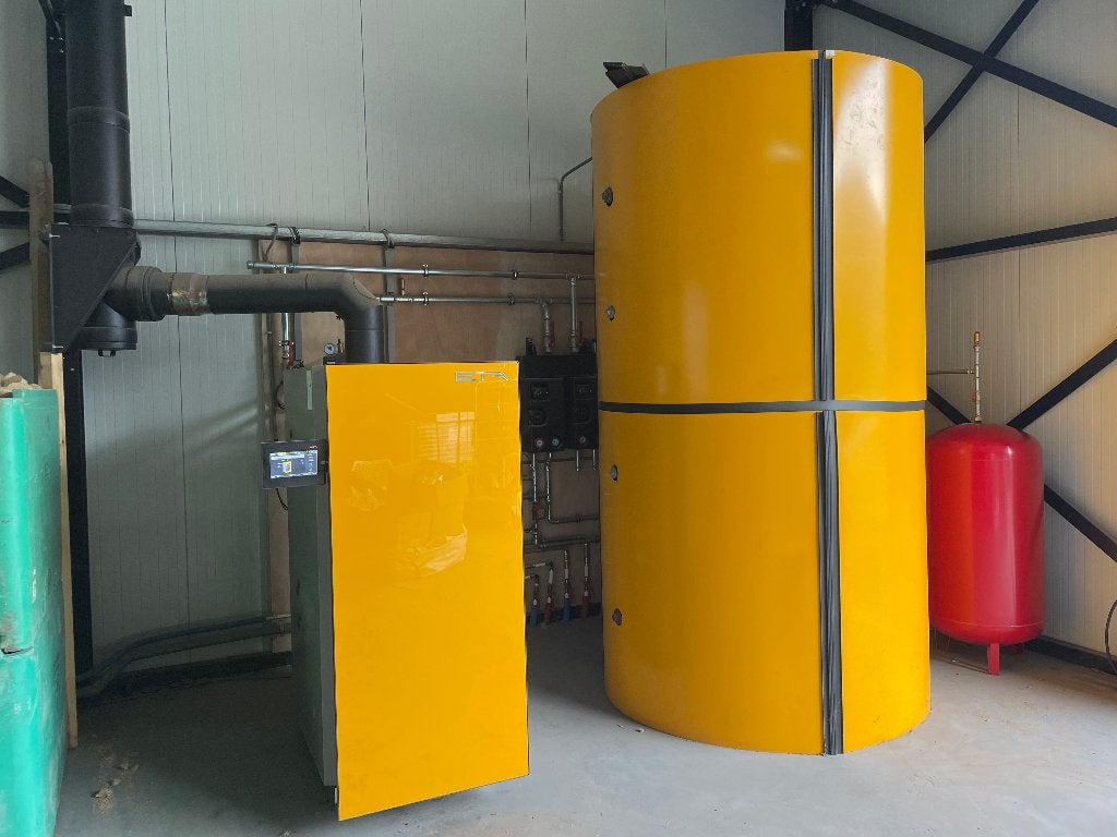 ETA SH 60 kW Houtvergasser met Pelletflens, Ophalen, Houtkachel, Zo goed als nieuw, Vrijstaand