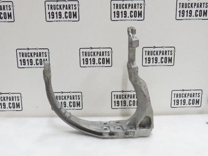 Volvo Body & Chassis Parts Steun uitlaat Volvo, Ophalen, Gebruikt