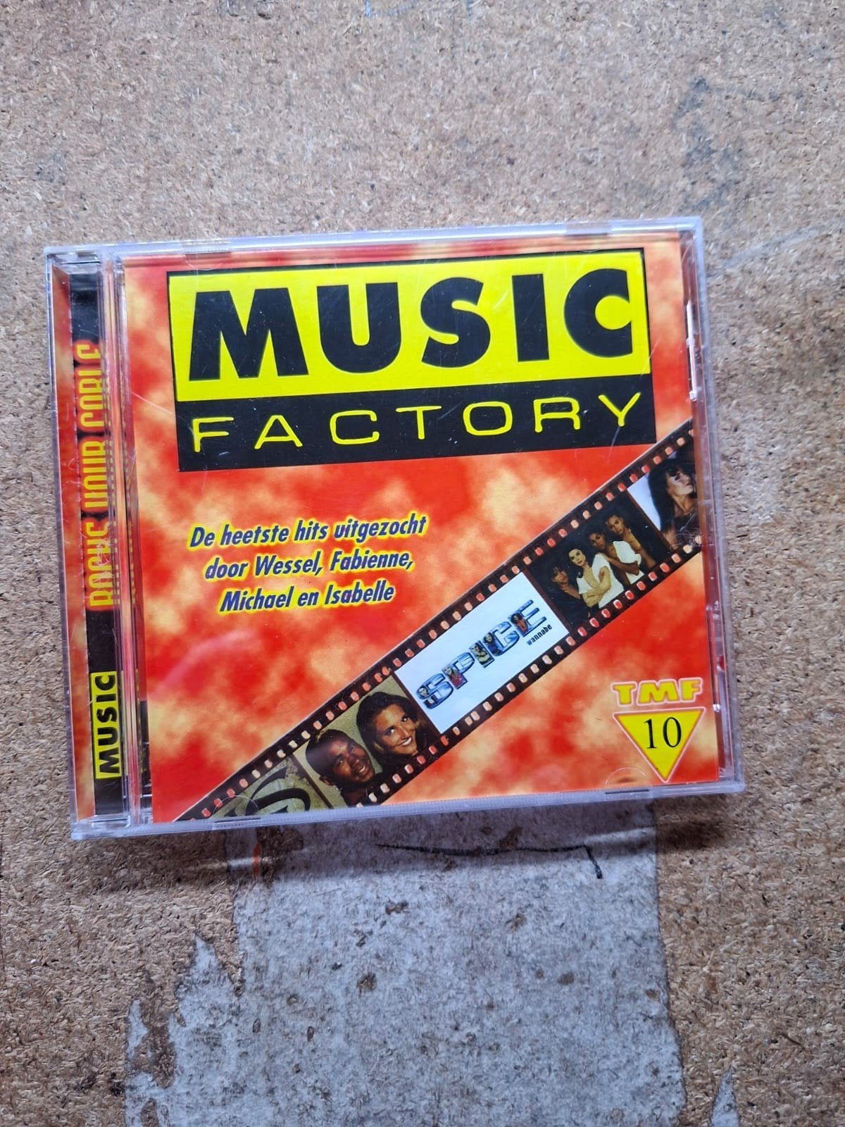 Music Factory TMF 10 CD - De heetste hits, Ophalen of Verzenden, Gebruikt, Pop, Verzamelalbum