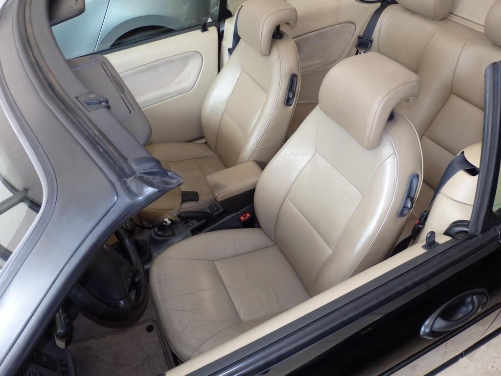 Saab 9-3 Cabrio 2.0t SE, Auto's, Saab, Voorwielaandrijving, Gebruikt, 4 cilinders, Zwart