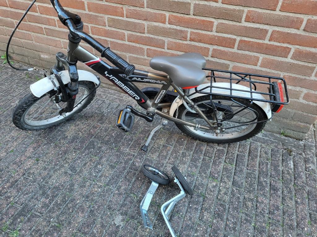 Alpina yabber 16 inch jongensfiets, Ophalen, Gebruikt, 16 tot 20 inch, Zijwieltjes